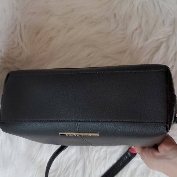 STEVE Madden BMills Boston Handbag - Picture 5 of 9